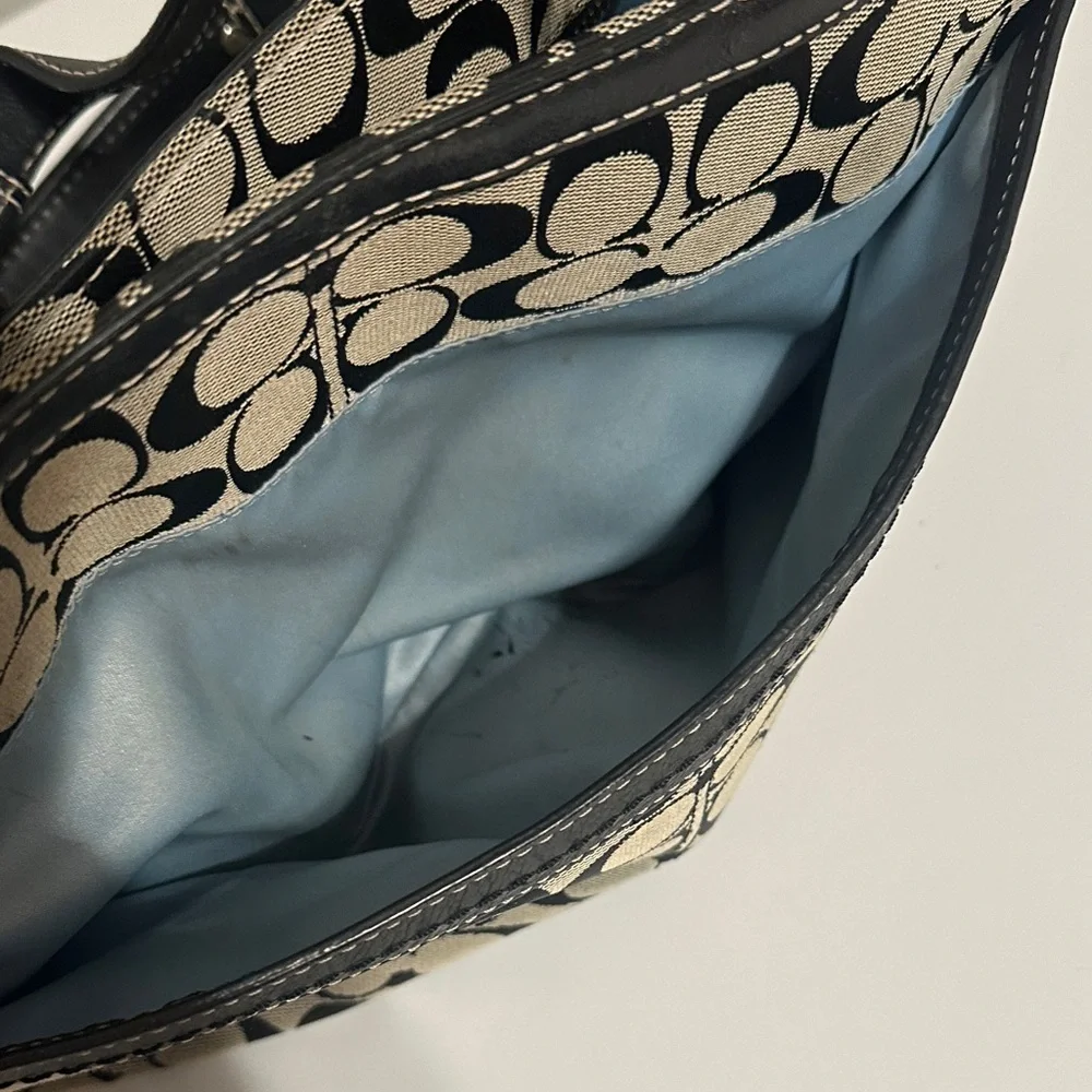 Coach Black and Cream Signature Tote and Wallet Set - Picture 7 of 16